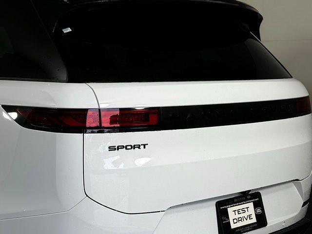 new 2026 Land Rover Range Rover Sport car, priced at $101,665