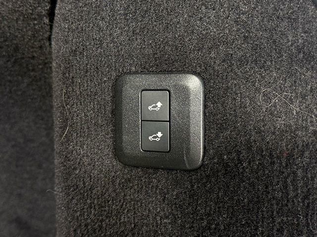 used 2019 Land Rover Range Rover Sport car, priced at $28,149