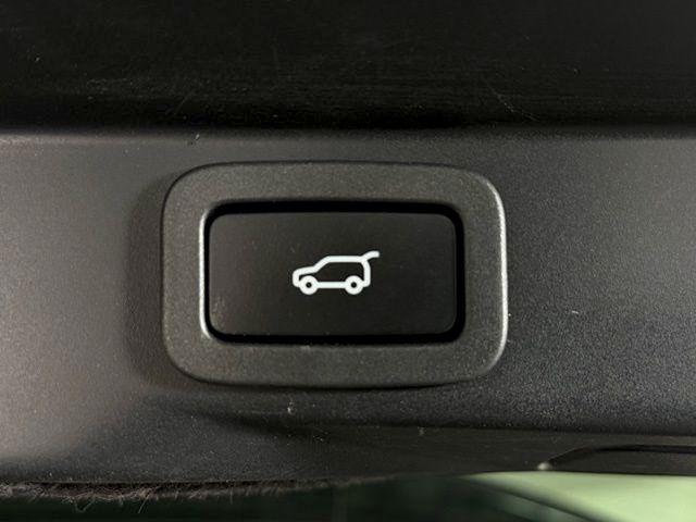 used 2019 Land Rover Range Rover Sport car, priced at $28,149