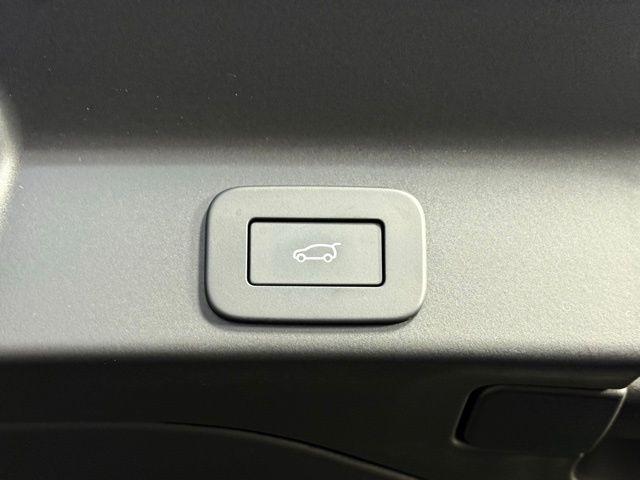 new 2025 Jaguar F-PACE car, priced at $69,653