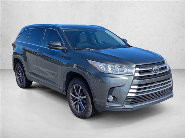 used 2019 Toyota Highlander car, priced at $19,430