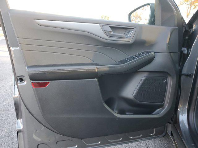 new 2026 Ford Escape car, priced at $27,911