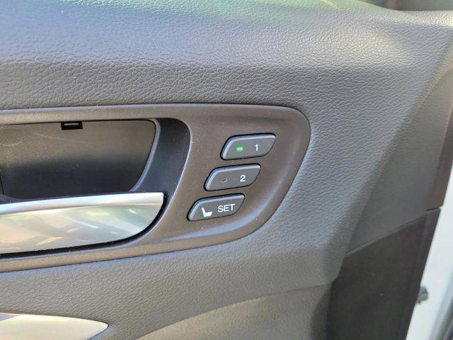used 2019 Acura MDX car, priced at $21,000