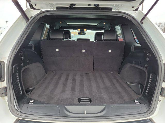 used 2020 Jeep Grand Cherokee car, priced at $17,999