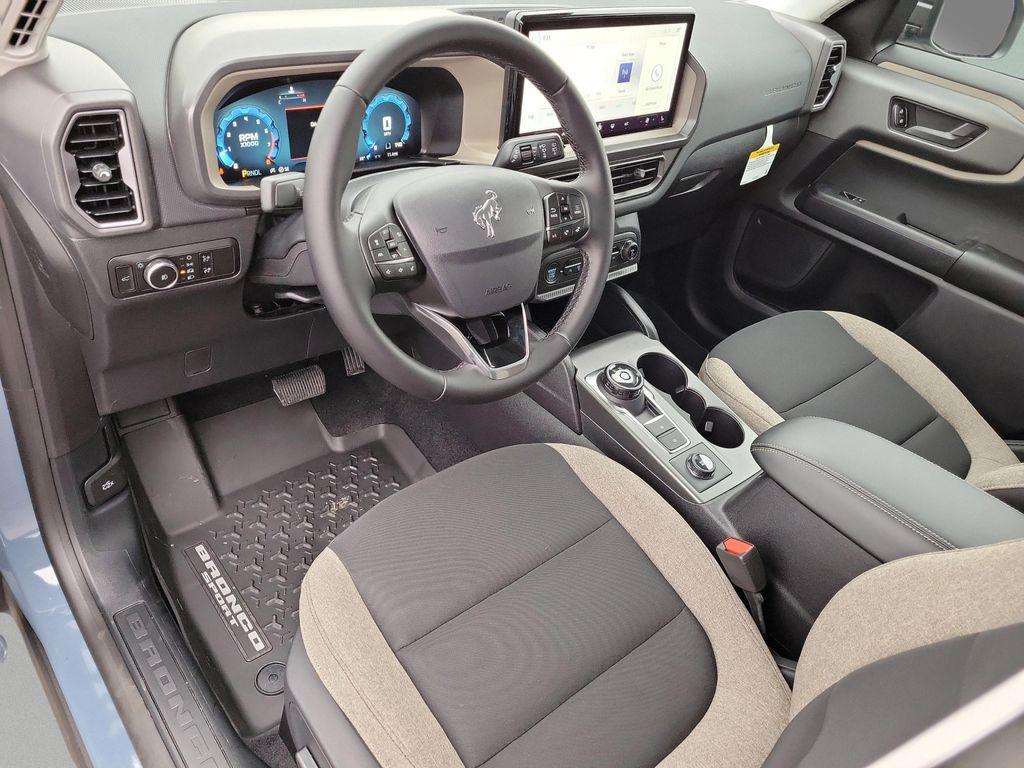 new 2025 Ford Bronco Sport car, priced at $33,917