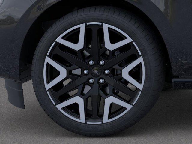 new 2026 Ford Expedition car, priced at $85,055