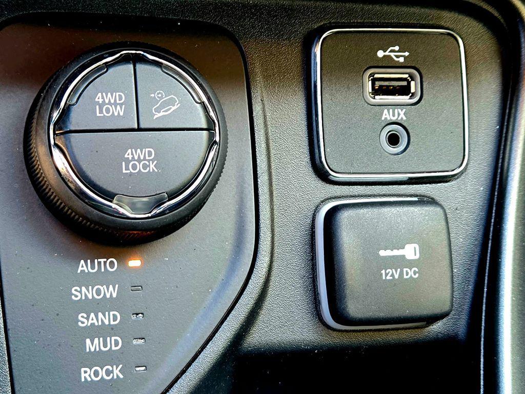 used 2018 Jeep Compass car, priced at $14,777