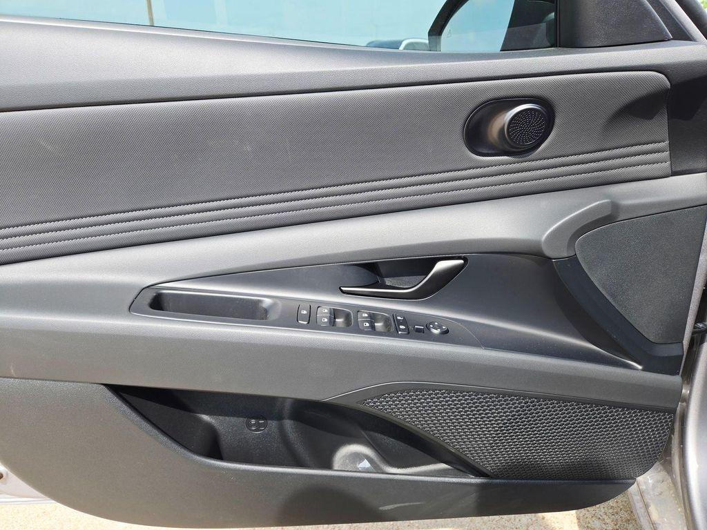 new 2026 Hyundai ELANTRA HEV car, priced at $29,076