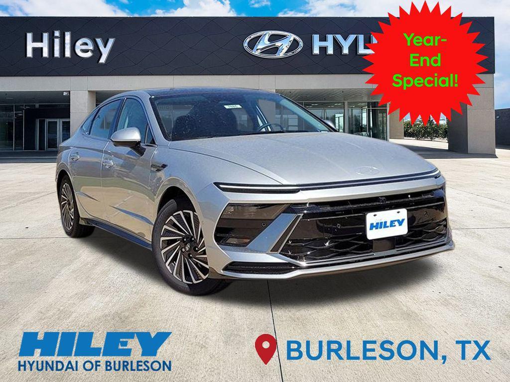new 2025 Hyundai Sonata Hybrid car, priced at $33,999