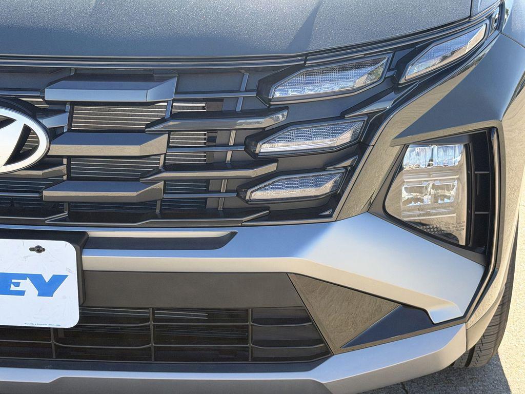 new 2026 Hyundai Tucson car, priced at $28,722