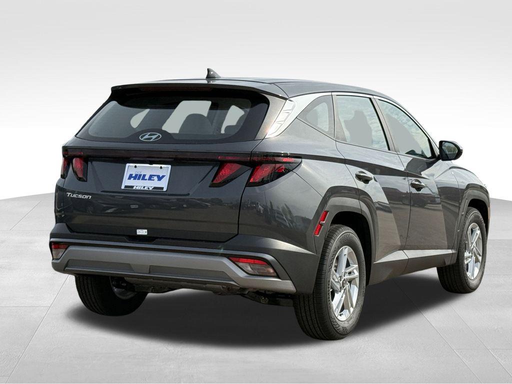 new 2026 Hyundai Tucson car, priced at $28,399
