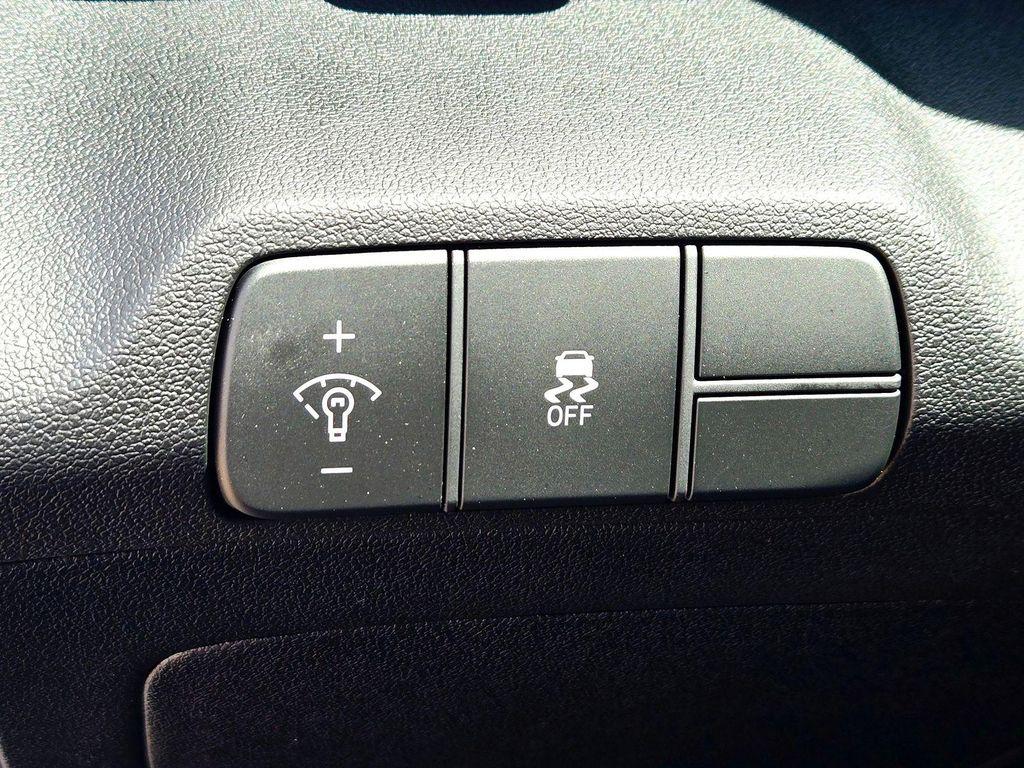 new 2026 Hyundai Elantra car, priced at $26,294