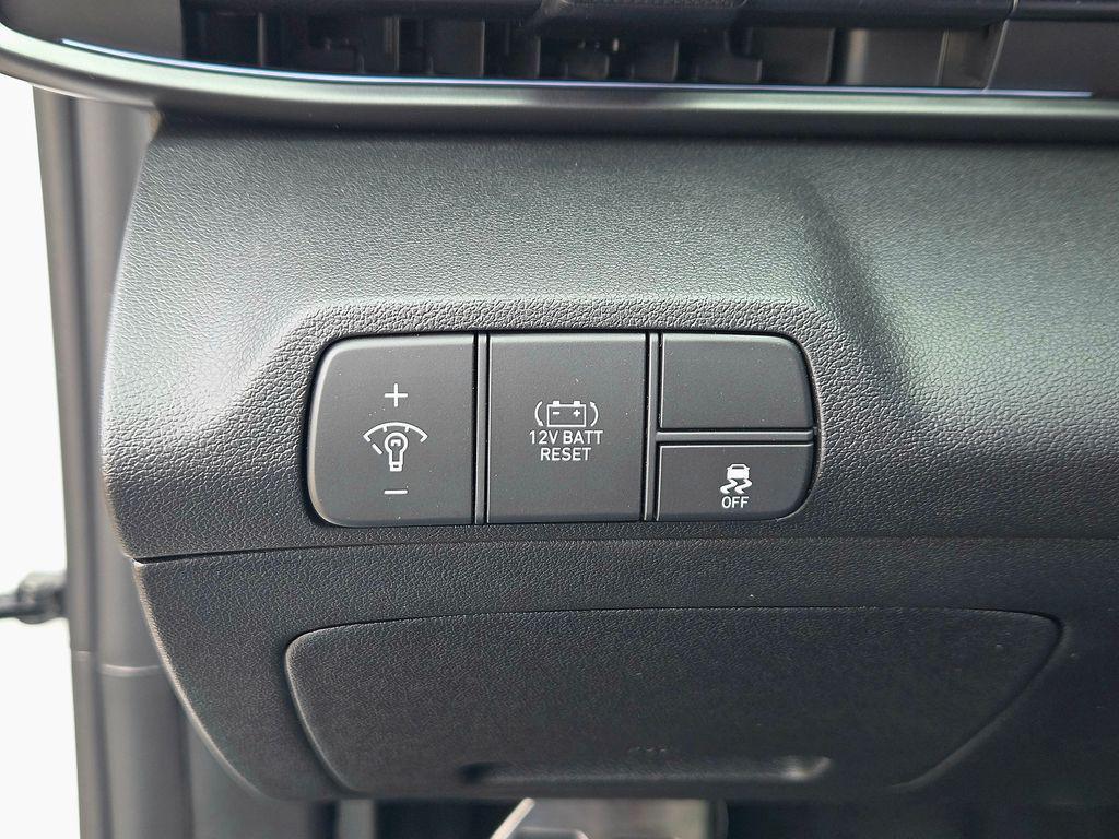 new 2026 Hyundai ELANTRA HEV car, priced at $29,565