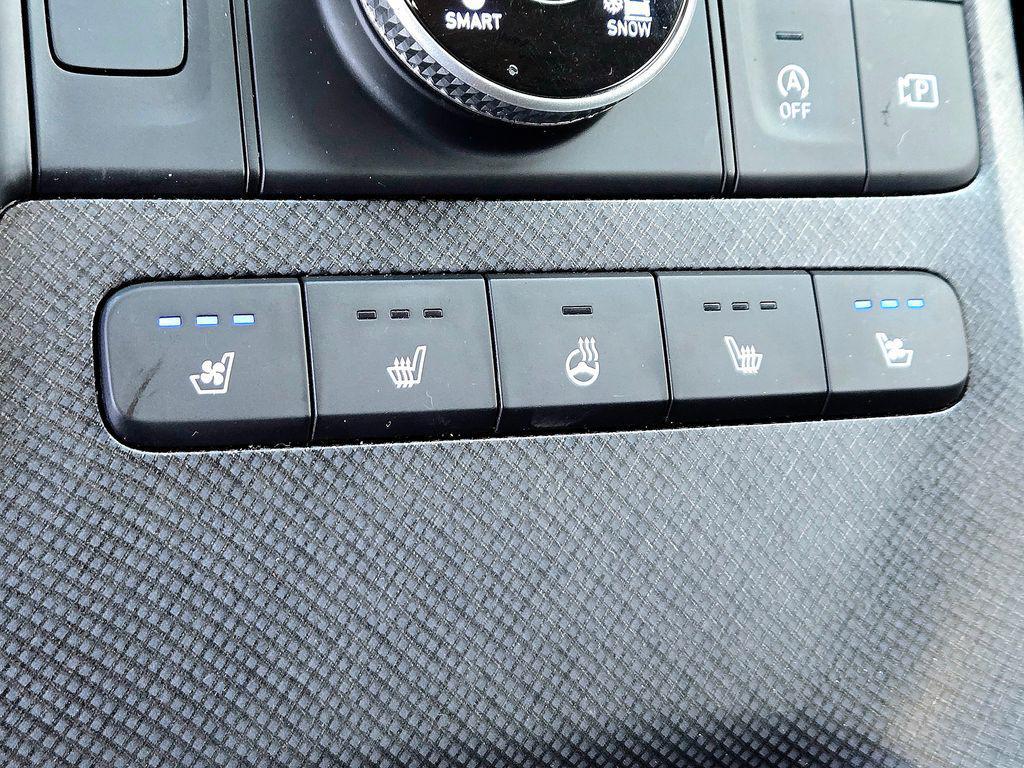 used 2024 Hyundai Palisade car, priced at $32,212