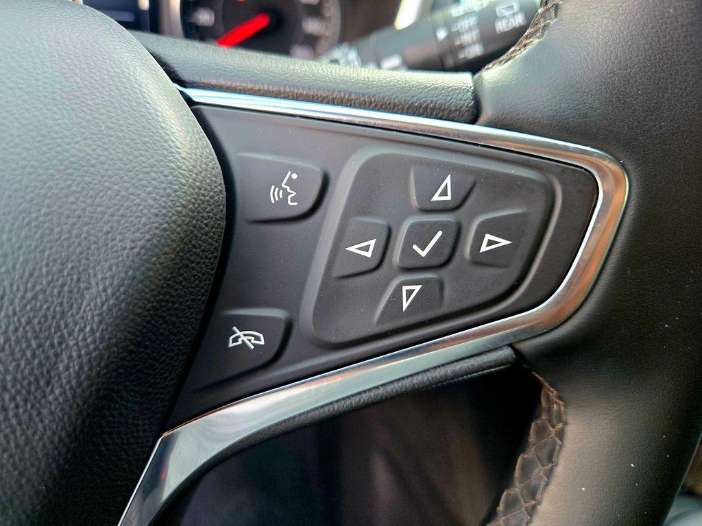 used 2024 Chevrolet Equinox car, priced at $20,677