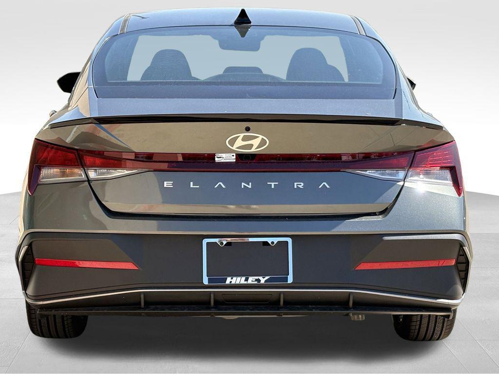new 2025 Hyundai Elantra car, priced at $19,533