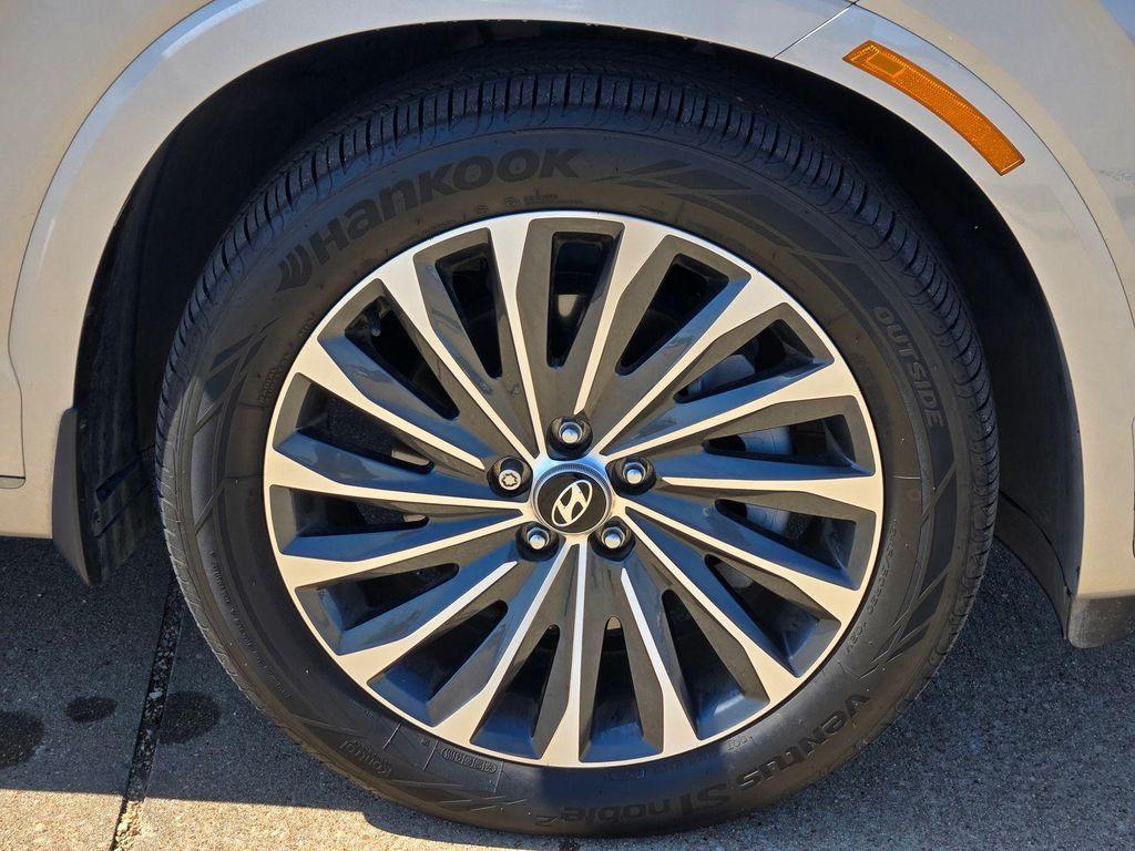 used 2025 Hyundai Palisade car, priced at $44,669