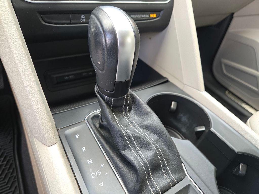 used 2021 Volkswagen Atlas car, priced at $18,296