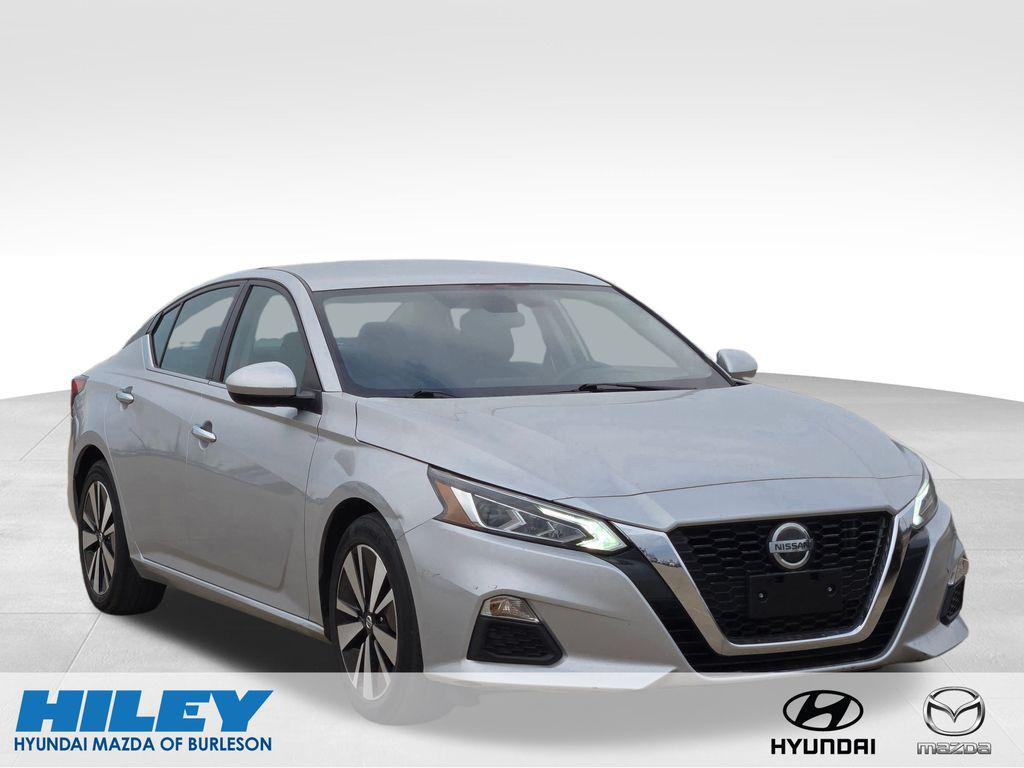 used 2022 Nissan Altima car, priced at $16,569