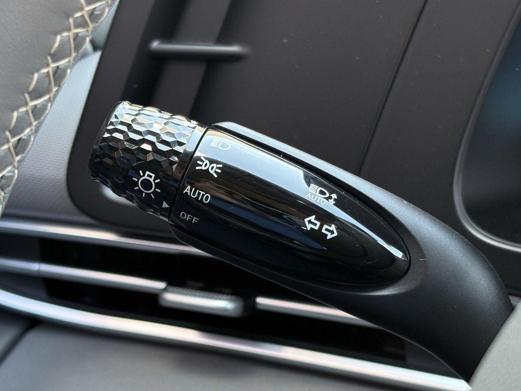 new 2025 Hyundai Elantra car, priced at $19,491