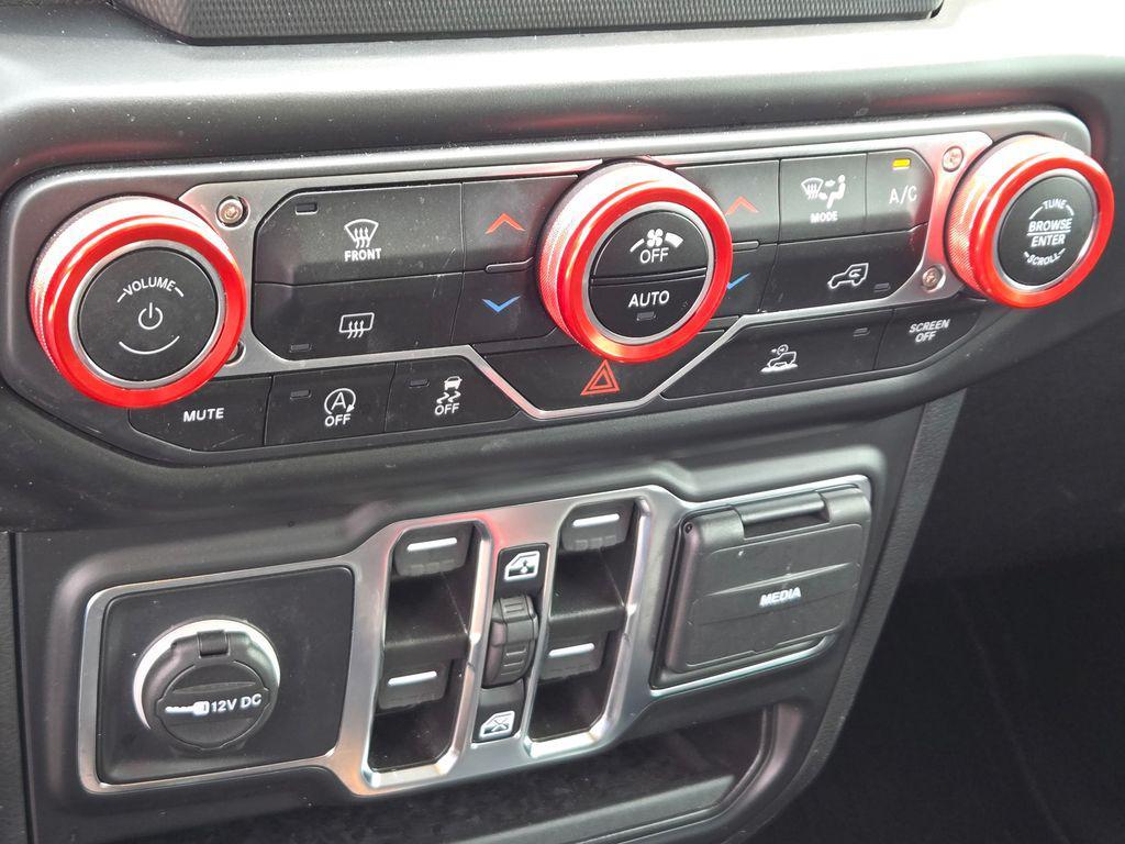 used 2022 Jeep Wrangler Unlimited car, priced at $24,842