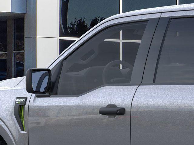 new 2025 Ford F-150 car, priced at $40,450