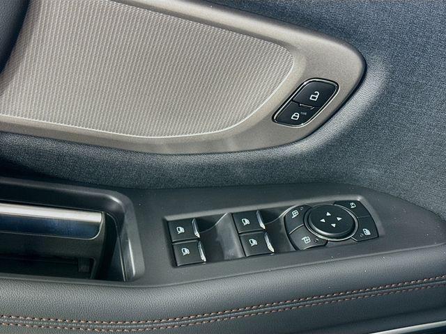 new 2025 Ford Expedition car, priced at $67,500