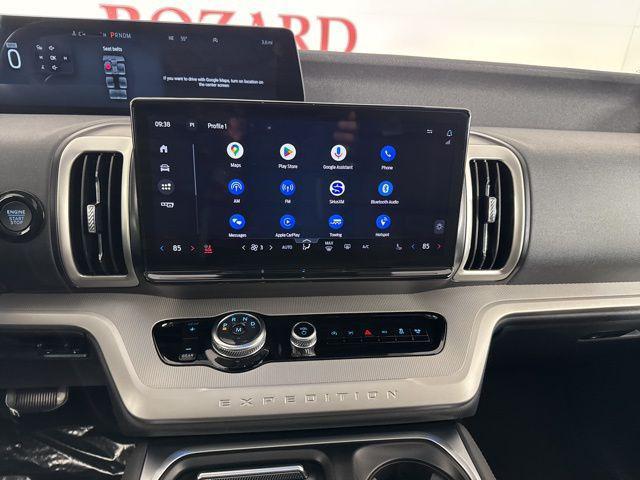 new 2025 Ford Expedition car, priced at $66,265