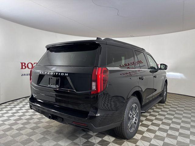 new 2025 Ford Expedition car, priced at $66,265