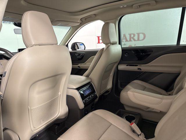 used 2022 Lincoln Aviator car, priced at $36,000