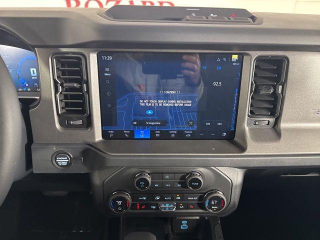 new 2025 Ford Bronco car, priced at $43,919