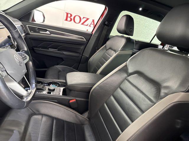 used 2020 Volkswagen Atlas Cross Sport car, priced at $20,000