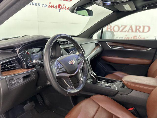 used 2021 Cadillac XT5 car, priced at $26,500