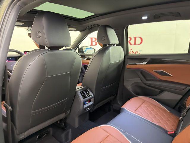 used 2025 Volkswagen Tiguan car, priced at $38,250