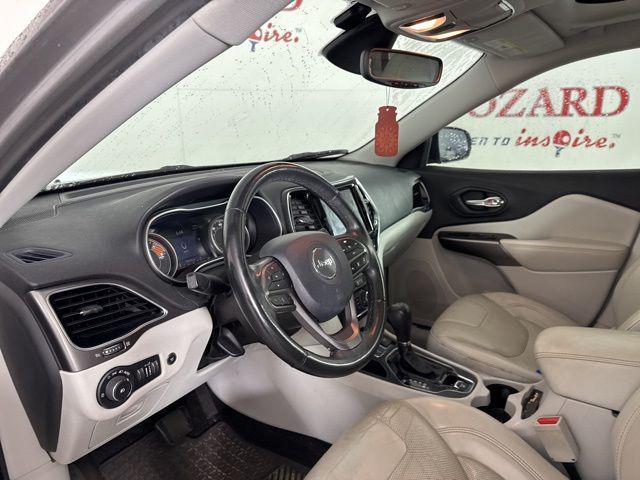 used 2019 Jeep Cherokee car, priced at $9,250