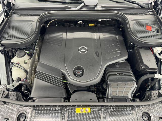 new 2026 Mercedes-Benz GLS 450 car, priced at $97,305