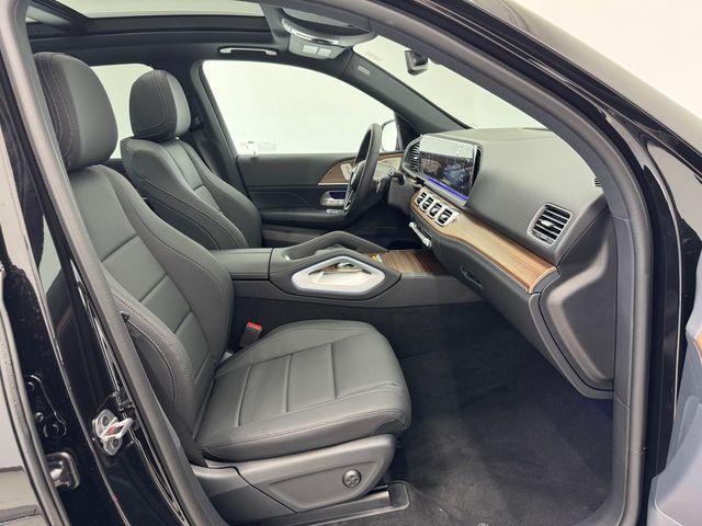new 2025 Mercedes-Benz GLE 350 car, priced at $70,125