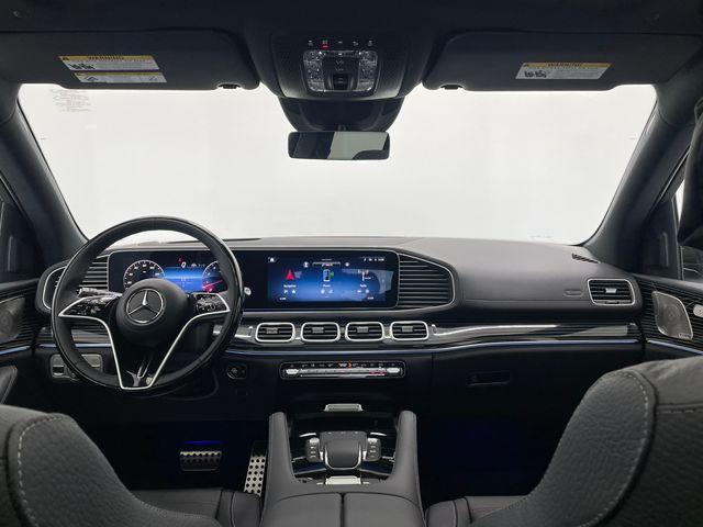 new 2026 Mercedes-Benz GLS 580 car, priced at $124,905