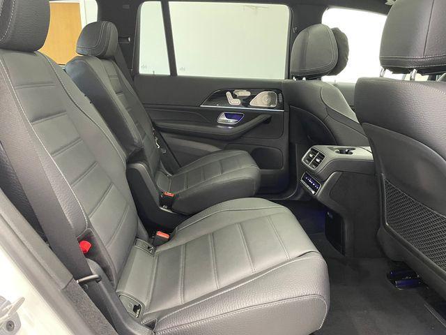 new 2026 Mercedes-Benz GLS 580 car, priced at $124,905