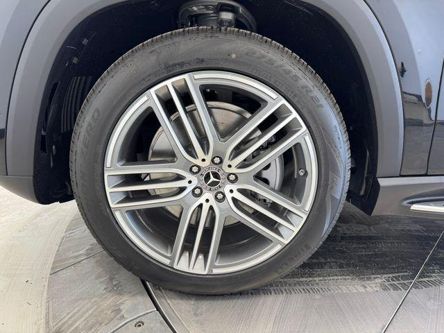 new 2026 Mercedes-Benz GLS 450 car, priced at $93,715