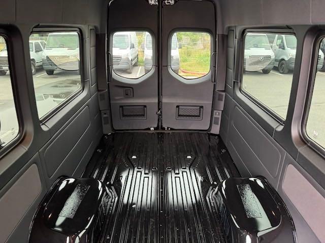 new 2025 Mercedes-Benz Sprinter 3500 car, priced at $92,928
