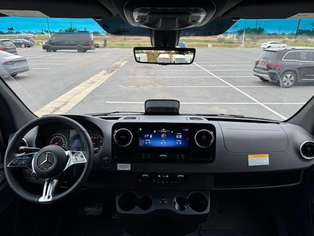 new 2025 Mercedes-Benz Sprinter 3500 car, priced at $92,928
