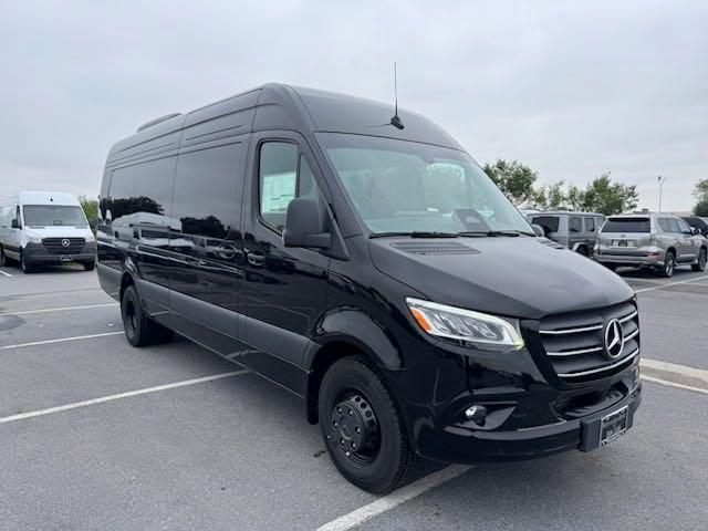 new 2025 Mercedes-Benz Sprinter 3500 car, priced at $92,928