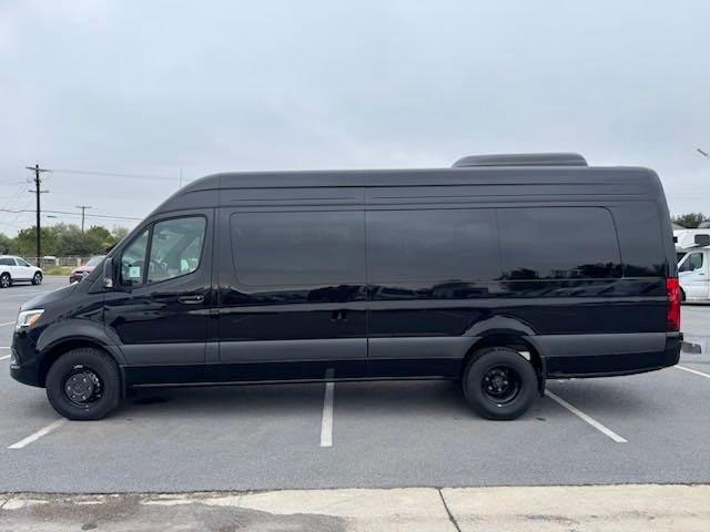 new 2025 Mercedes-Benz Sprinter 3500 car, priced at $92,928