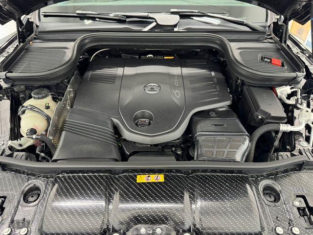 new 2025 Mercedes-Benz GLE 450 car, priced at $76,885