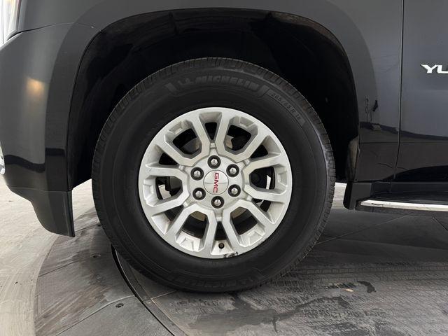 used 2020 GMC Yukon XL car, priced at $30,682