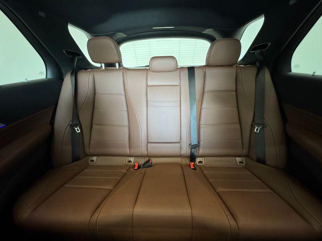 new 2025 Mercedes-Benz GLE 450 car, priced at $73,915