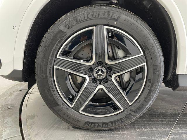 new 2026 Mercedes-Benz GLC 300 car, priced at $61,540