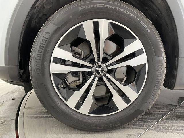 new 2025 Mercedes-Benz GLB 250 car, priced at $48,915