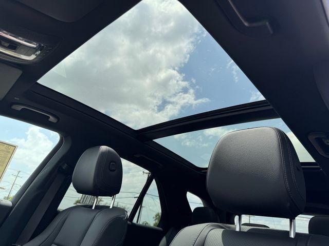 new 2025 Mercedes-Benz GLE 350 car, priced at $70,125